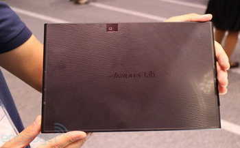 Fujitsu Arrows Tab running Windows 8